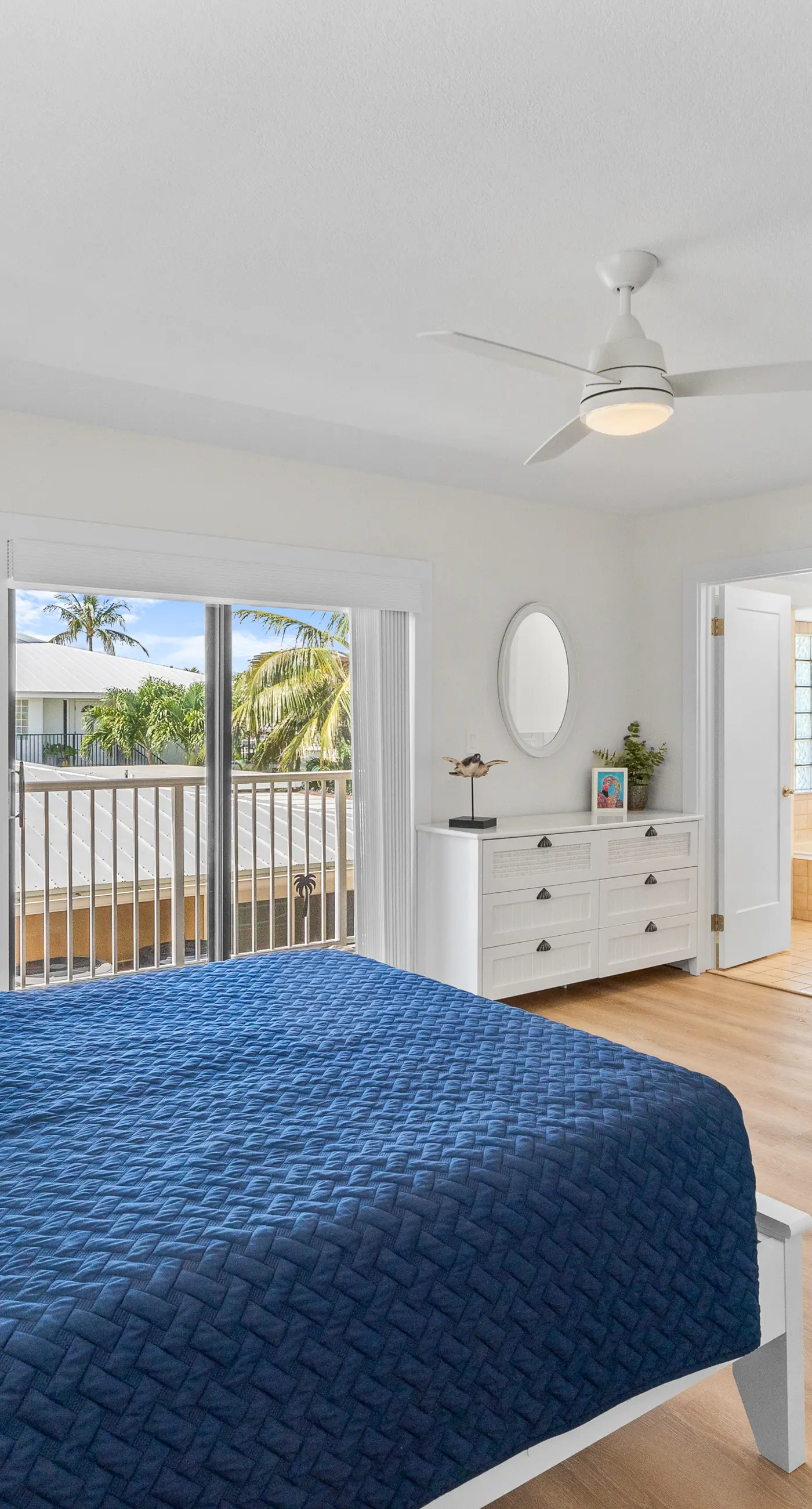 Sea Pointe & Canal-side Charisma