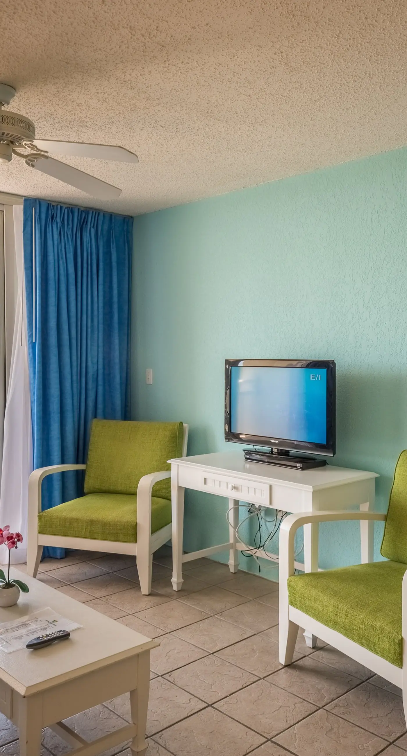 Sunrise Suites - Bonaire Suite 210