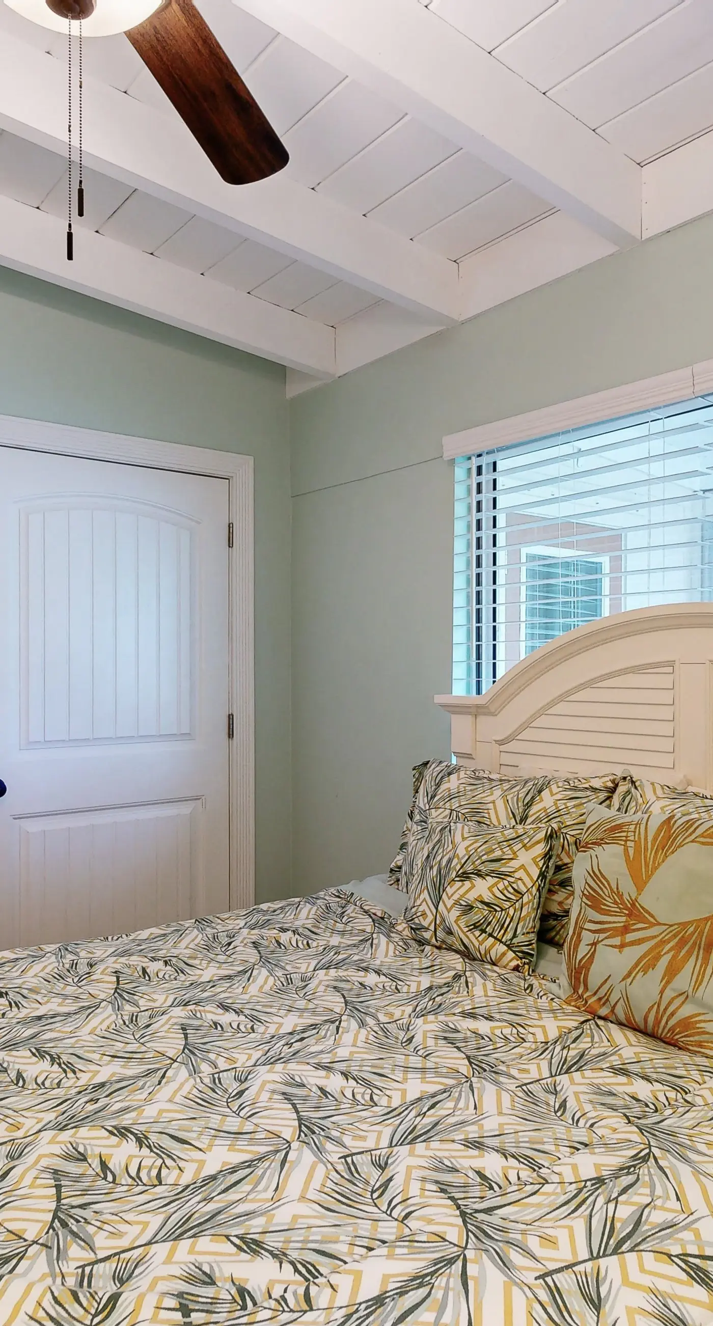 Key Colony Hide Away