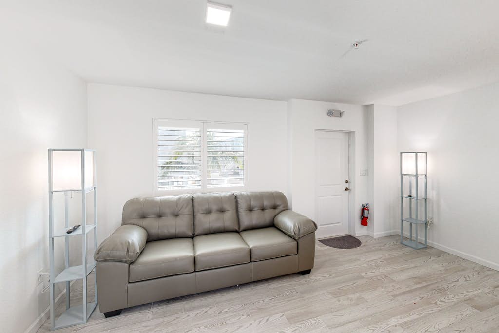 Green Pineapple | Condo in Marathon with pool access