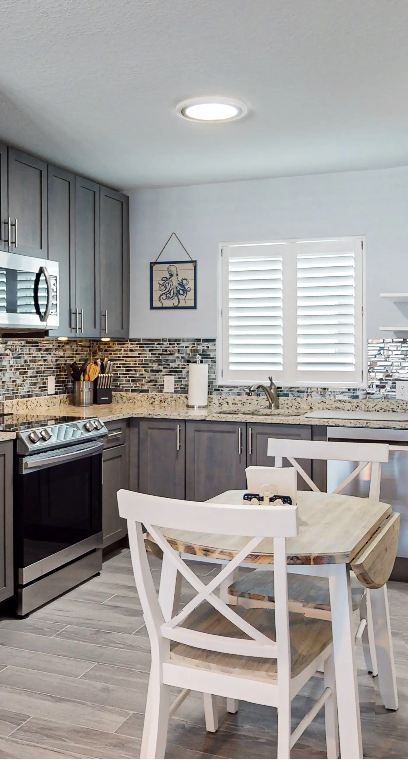 Ocean Isles #28