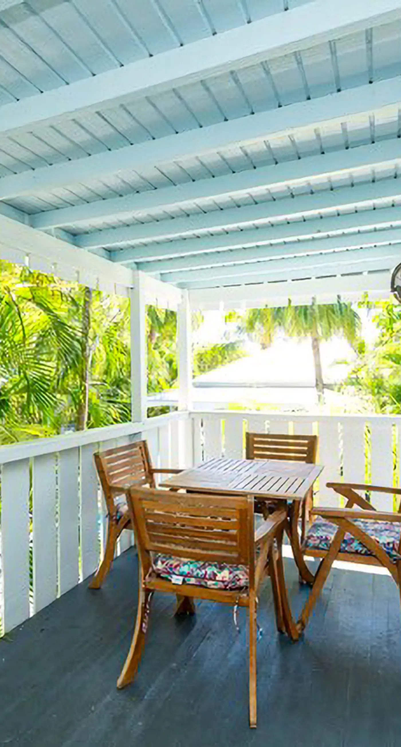 Papa's Hideaway