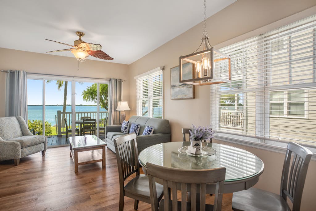 Waterfront retreat with balcony views, kayak, SUP, central AC & washer/dryer