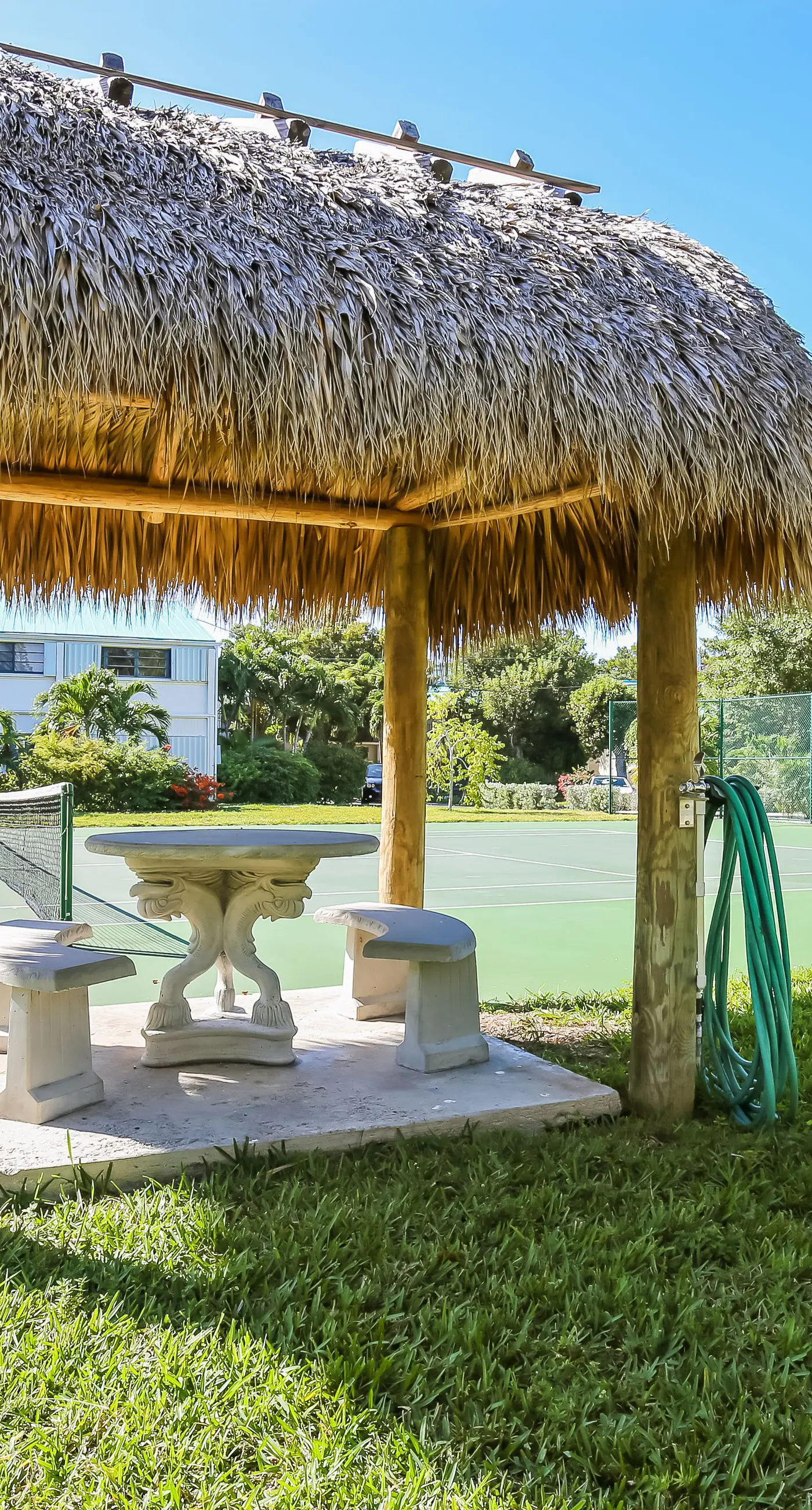 Executive Bay Club Condo M-1