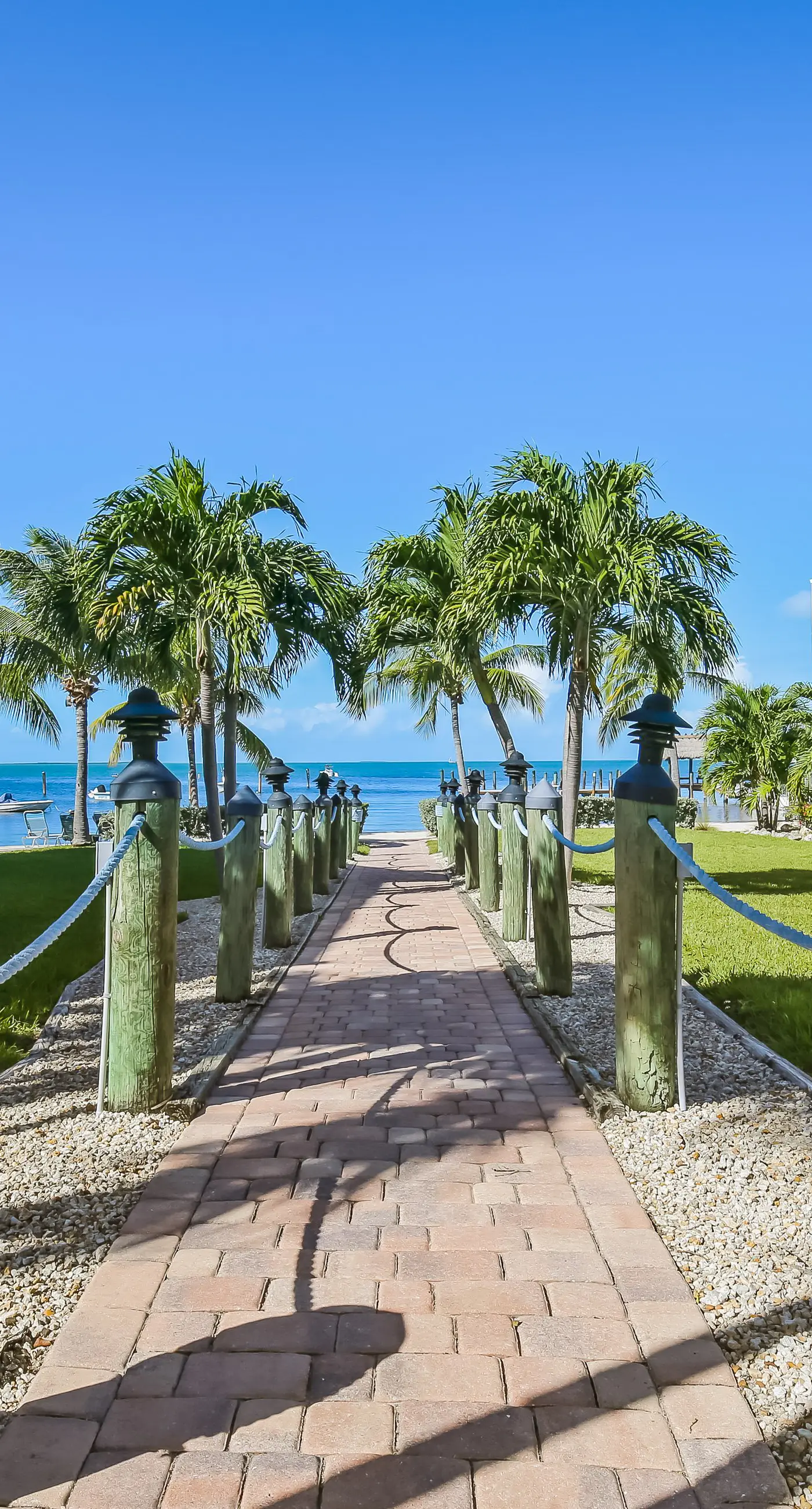 Executive Bay Club Condo M-1