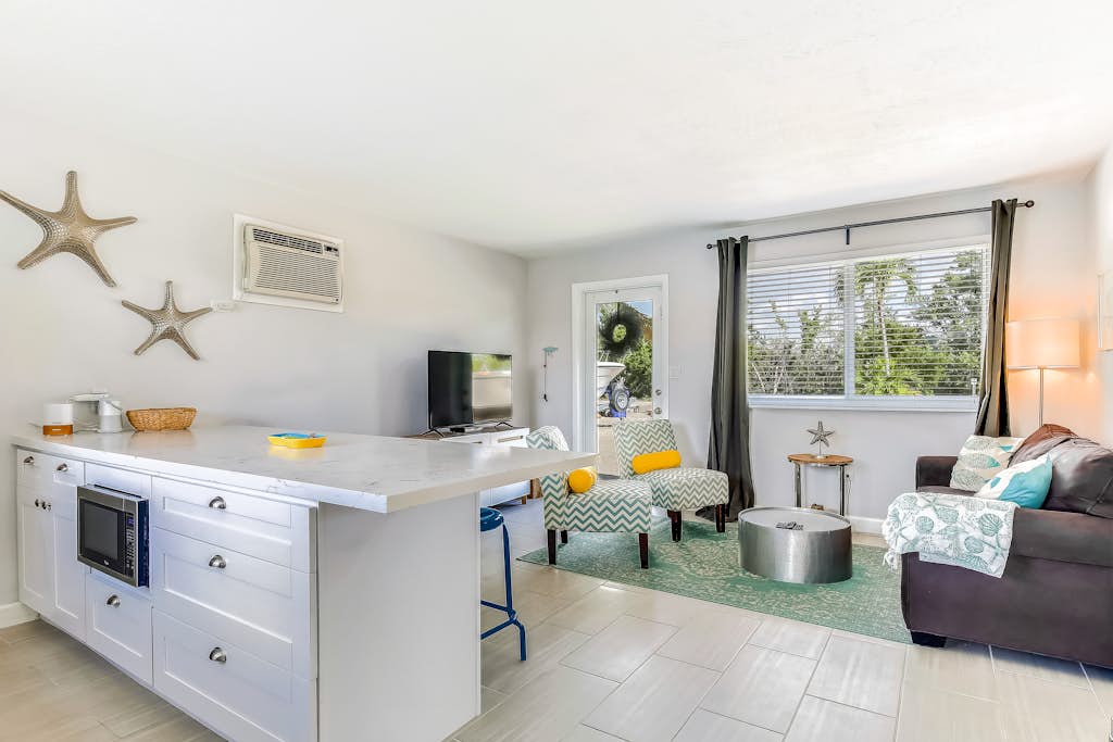 Canalfront, Dog-Friendly Home with High-Speed WiFi, Private Boat Ramp, and Kayak