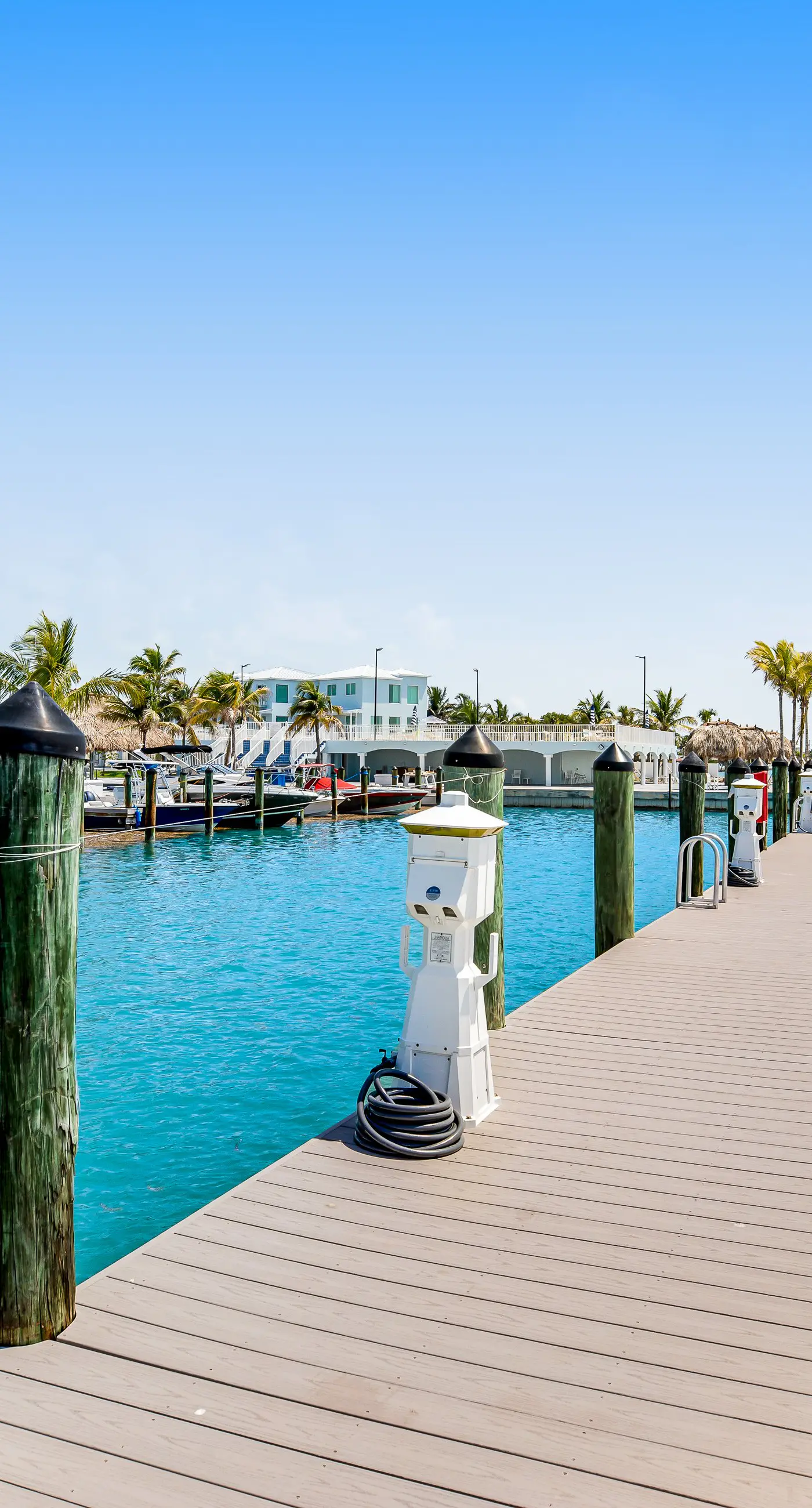 Tarpon Breeze