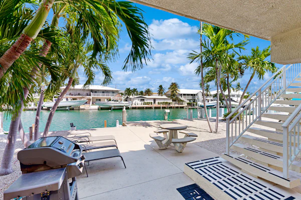 Waterfront home with 35-foot dock, Cabana Club membership with pool/beach access