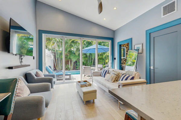 Enchanting Duplex with Private Pool, Central AC, WiFi, and Private Washer/Dryer