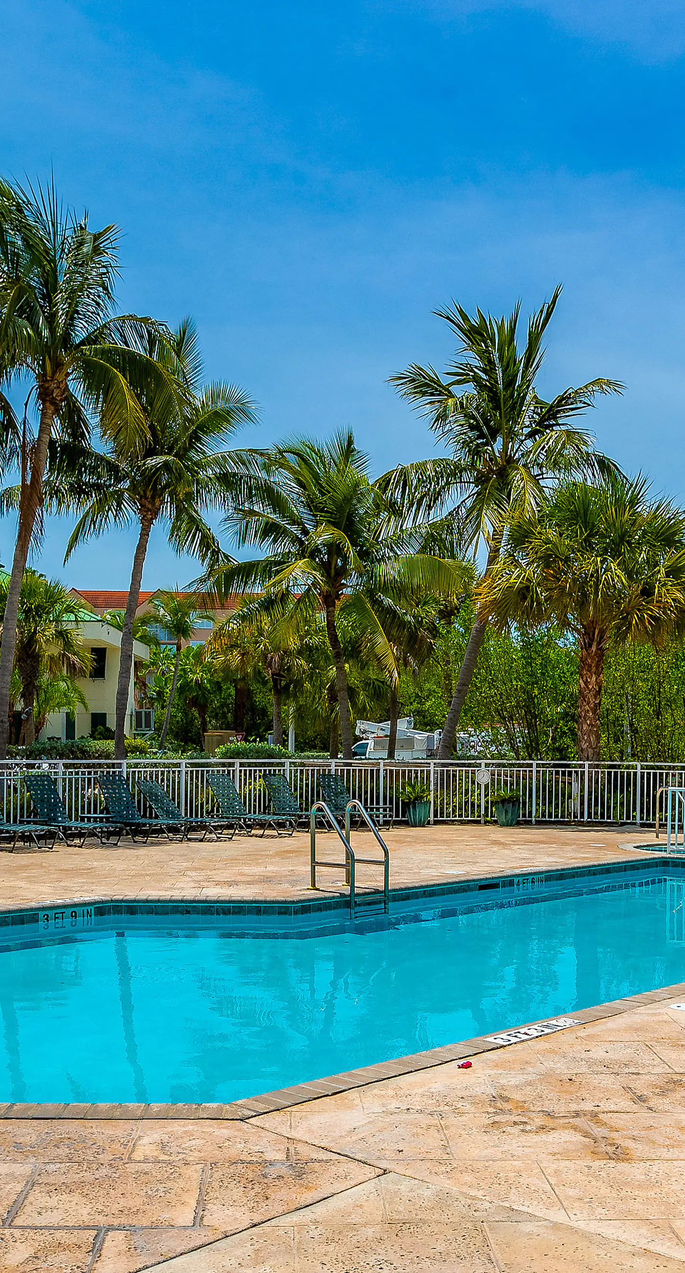 Sunrise Suites - Catalina Suite 311