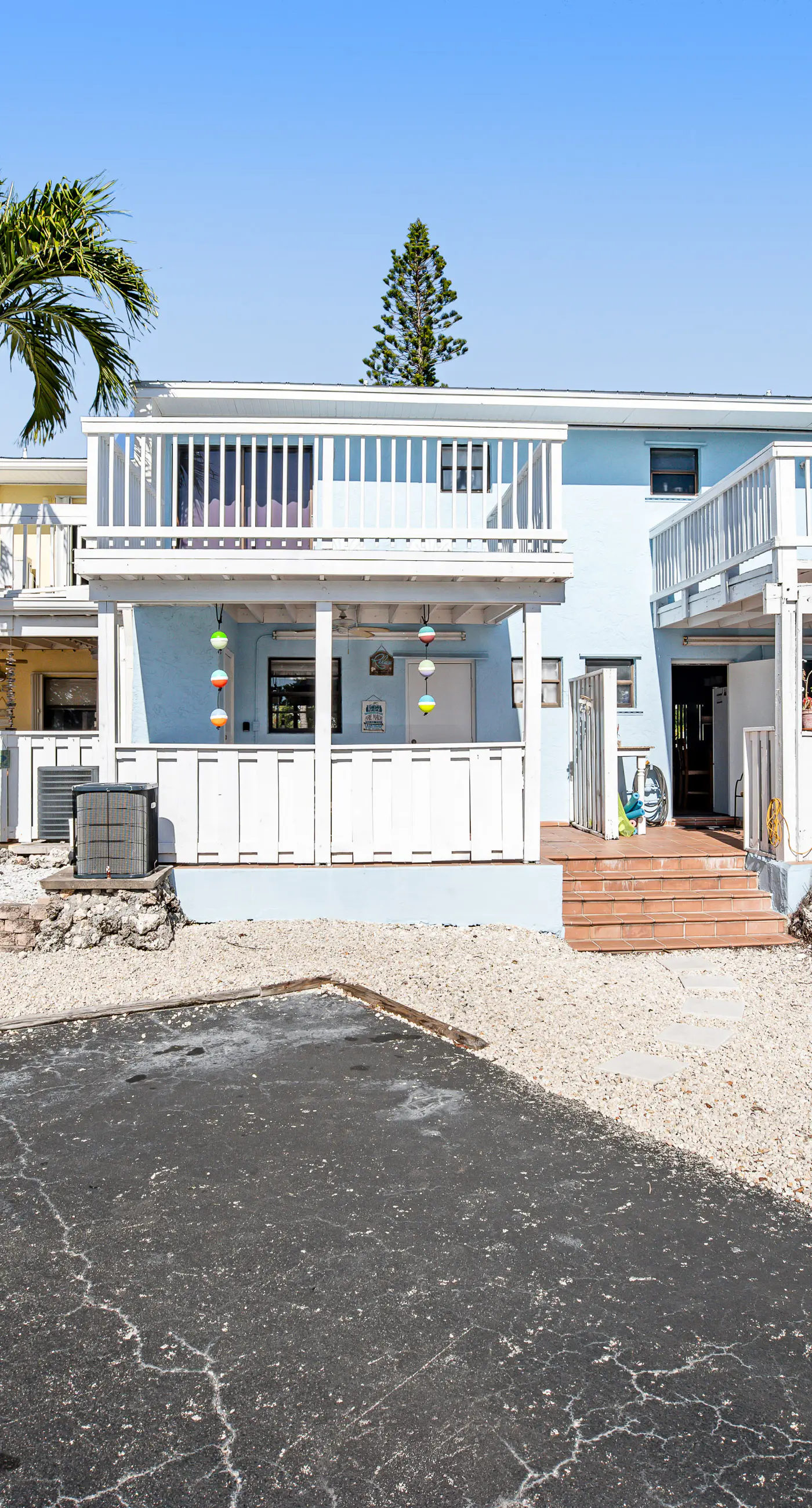 Kawama Yacht Club A4