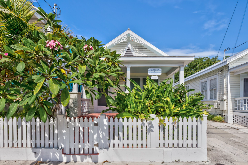 Leeward Isle