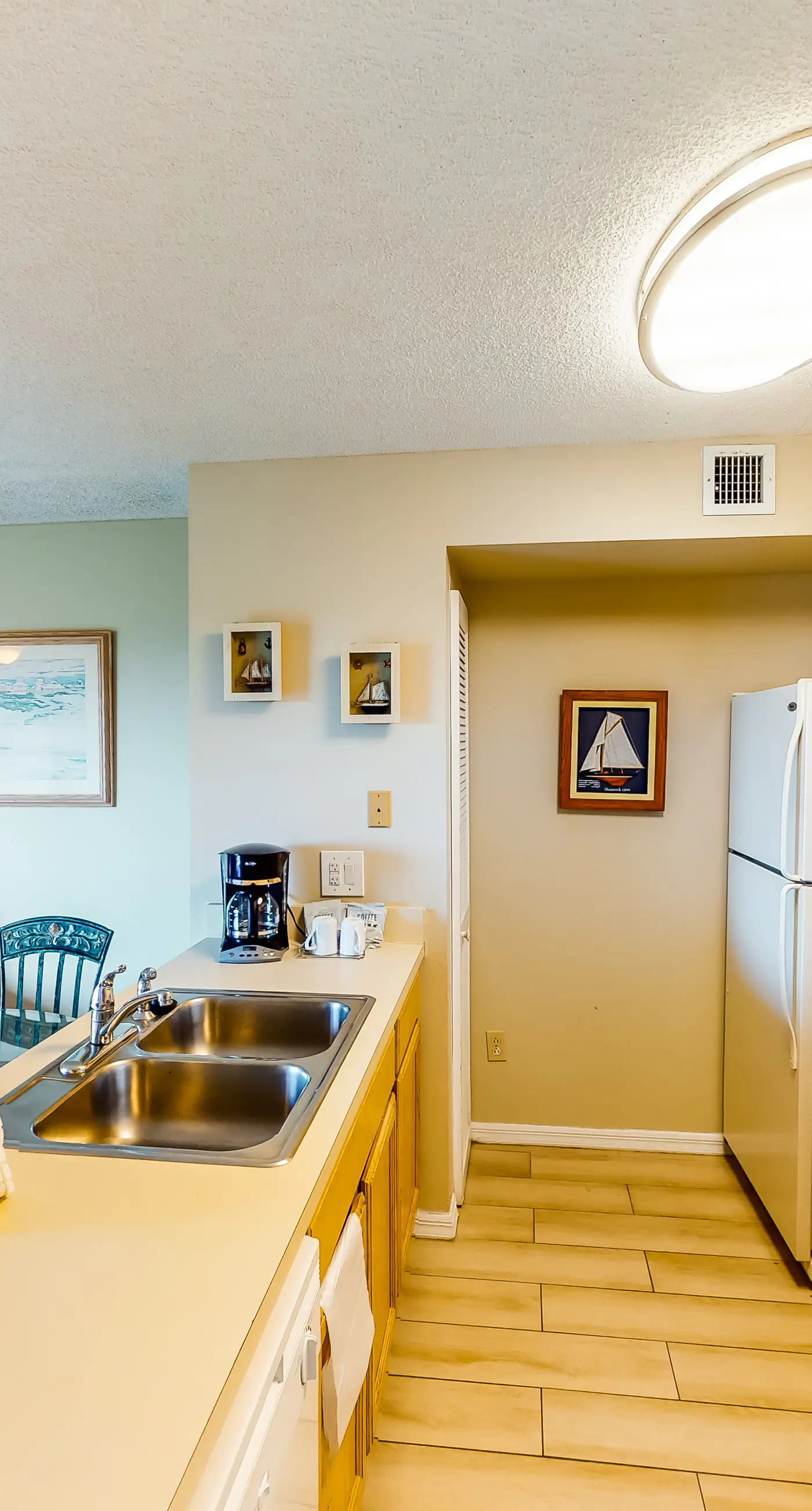 Ocean Pointe #2210