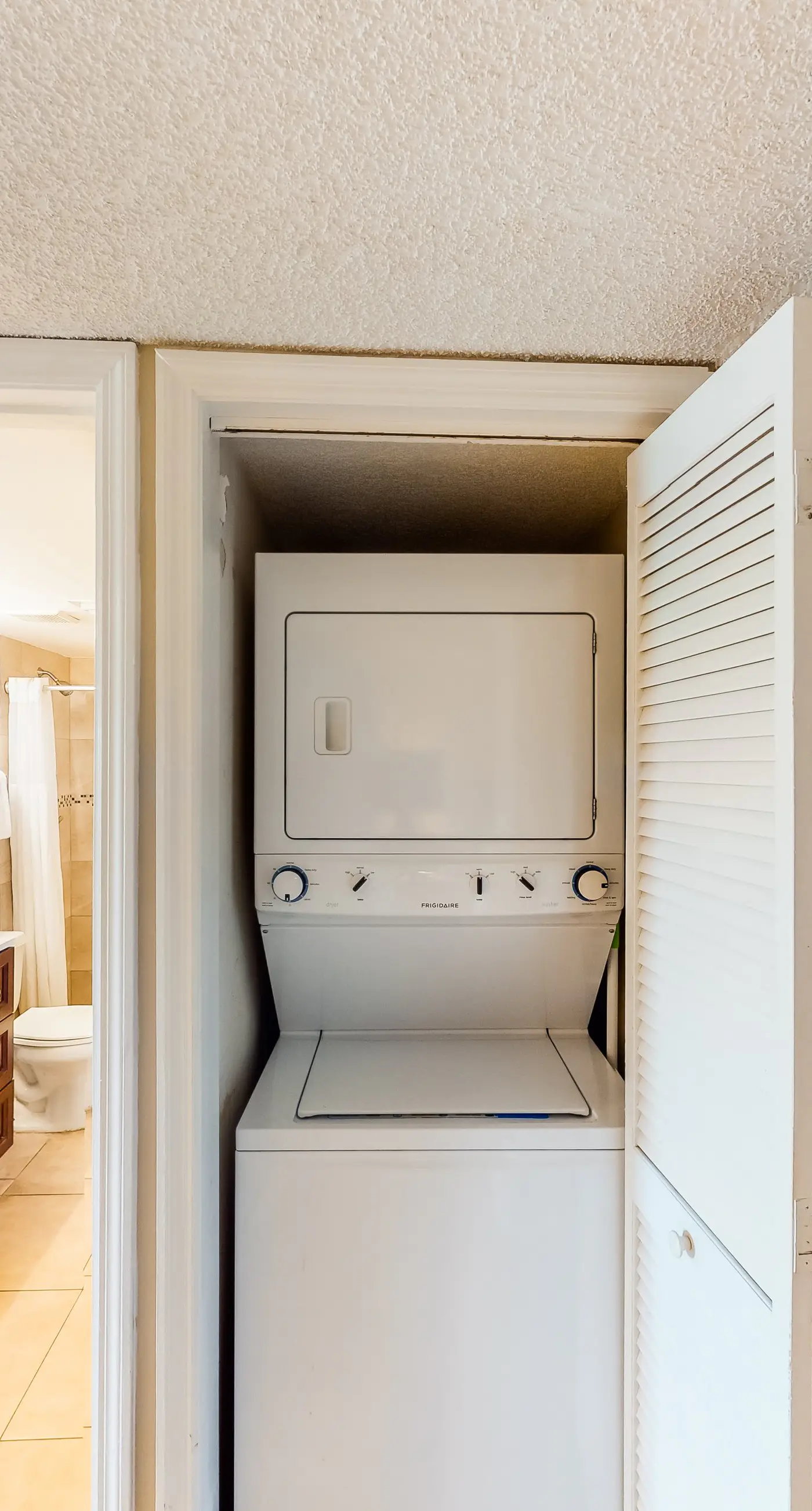 Ocean Pointe #2210
