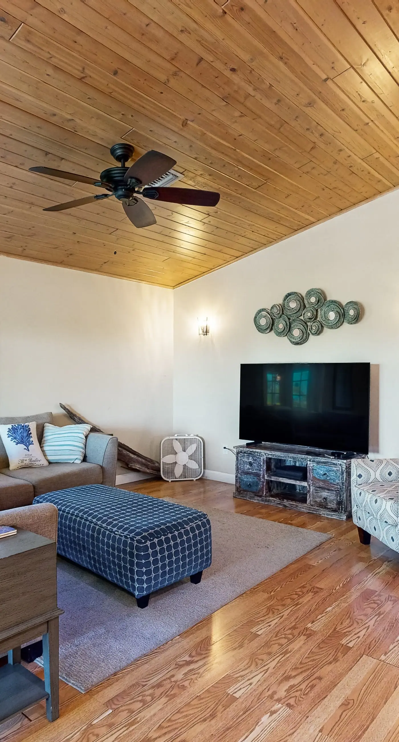 Big Pine Bungalow