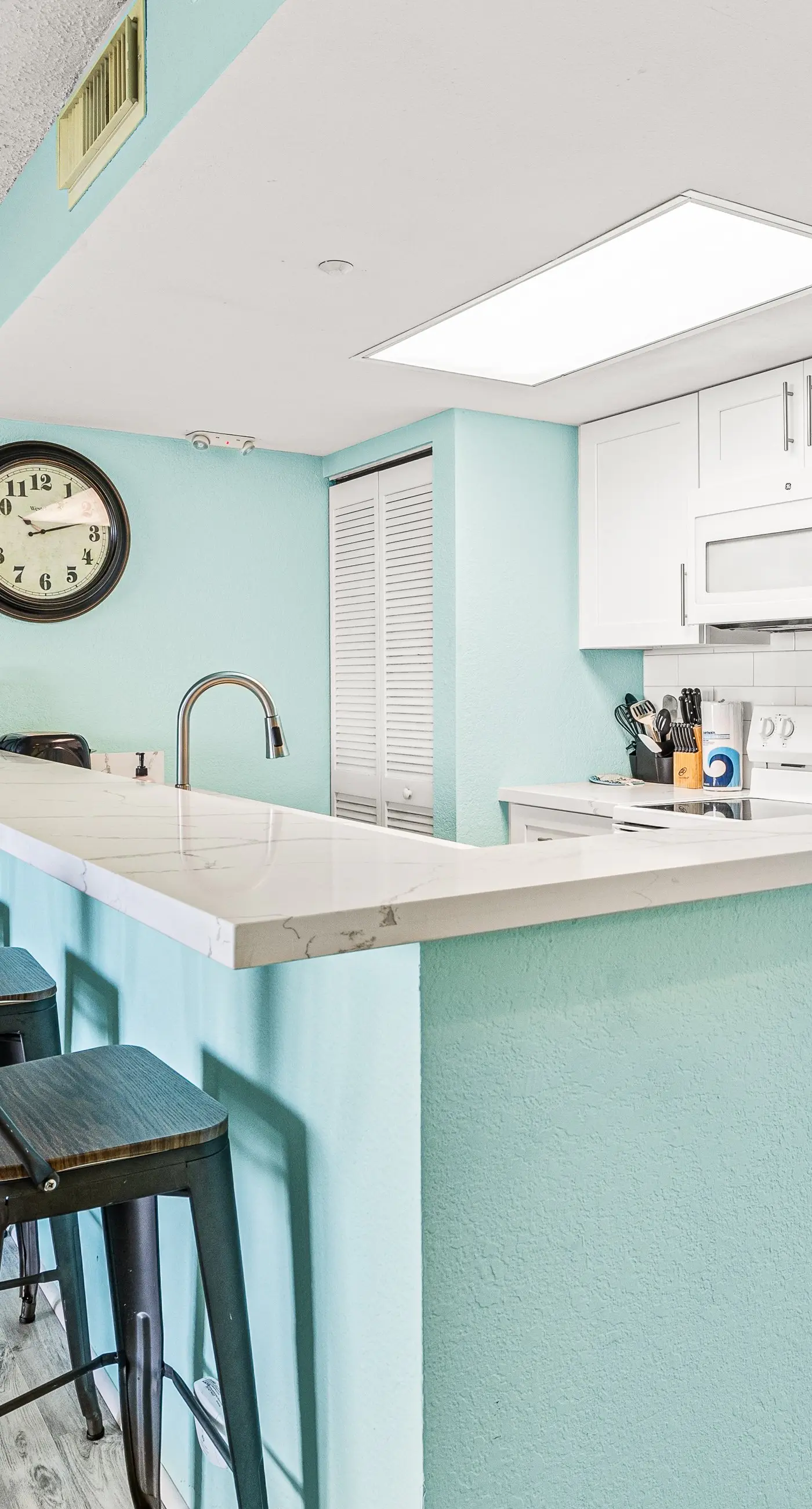 Sunrise Suites - Barbados Suite 204