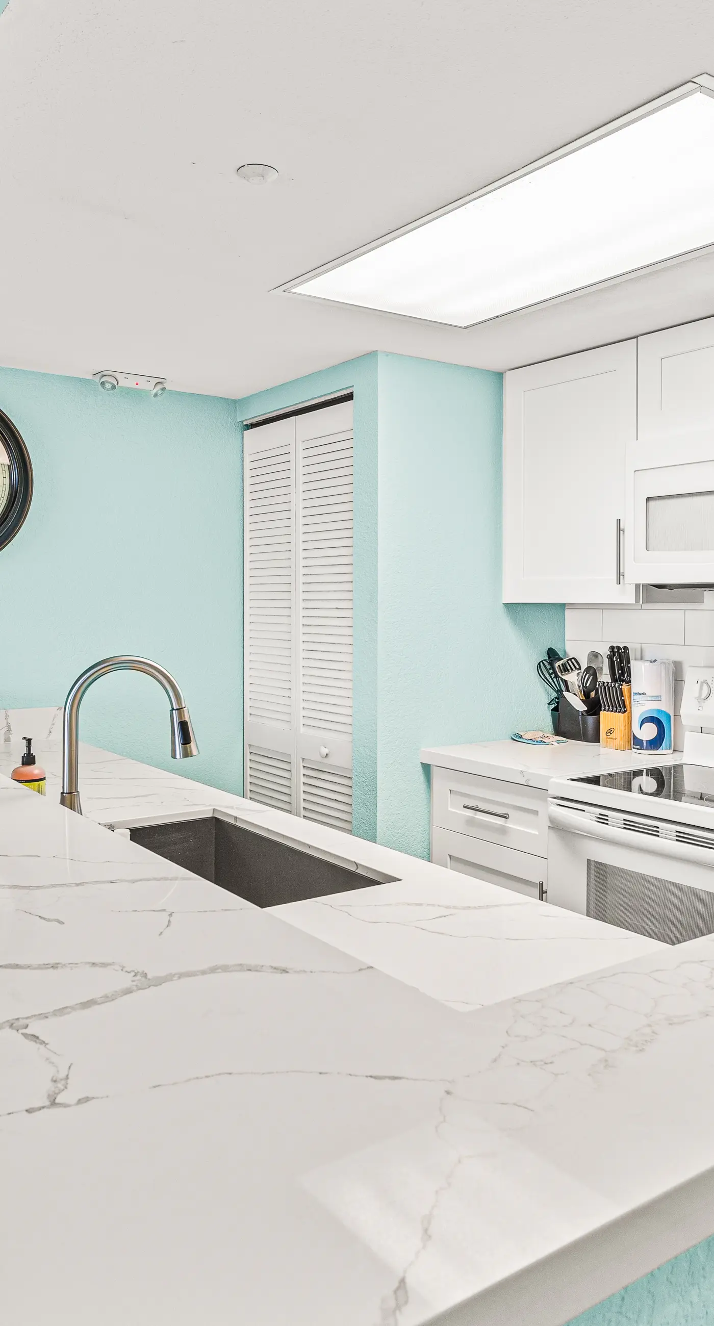 Sunrise Suites - Barbados Suite 204