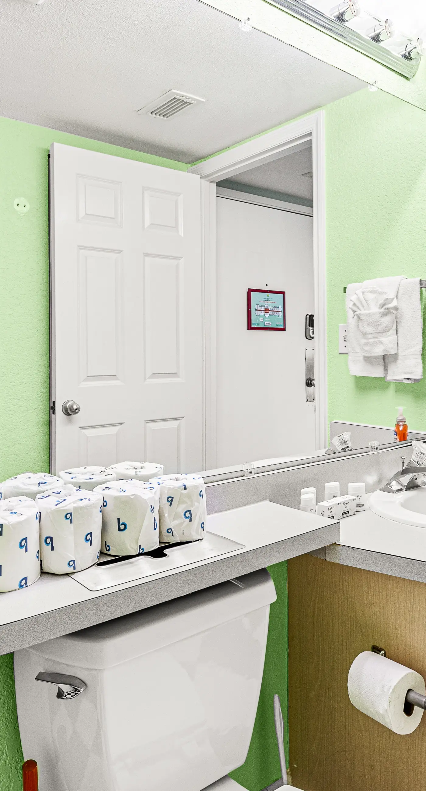 Sunrise Suites - Barbados Suite 204