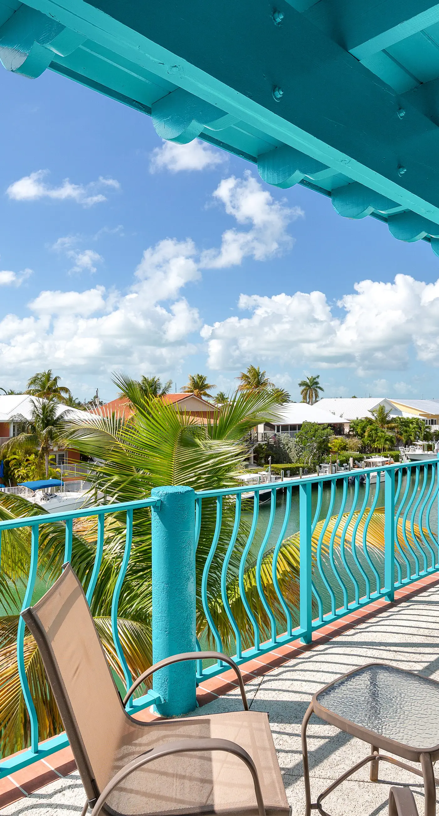 Tropical Charm