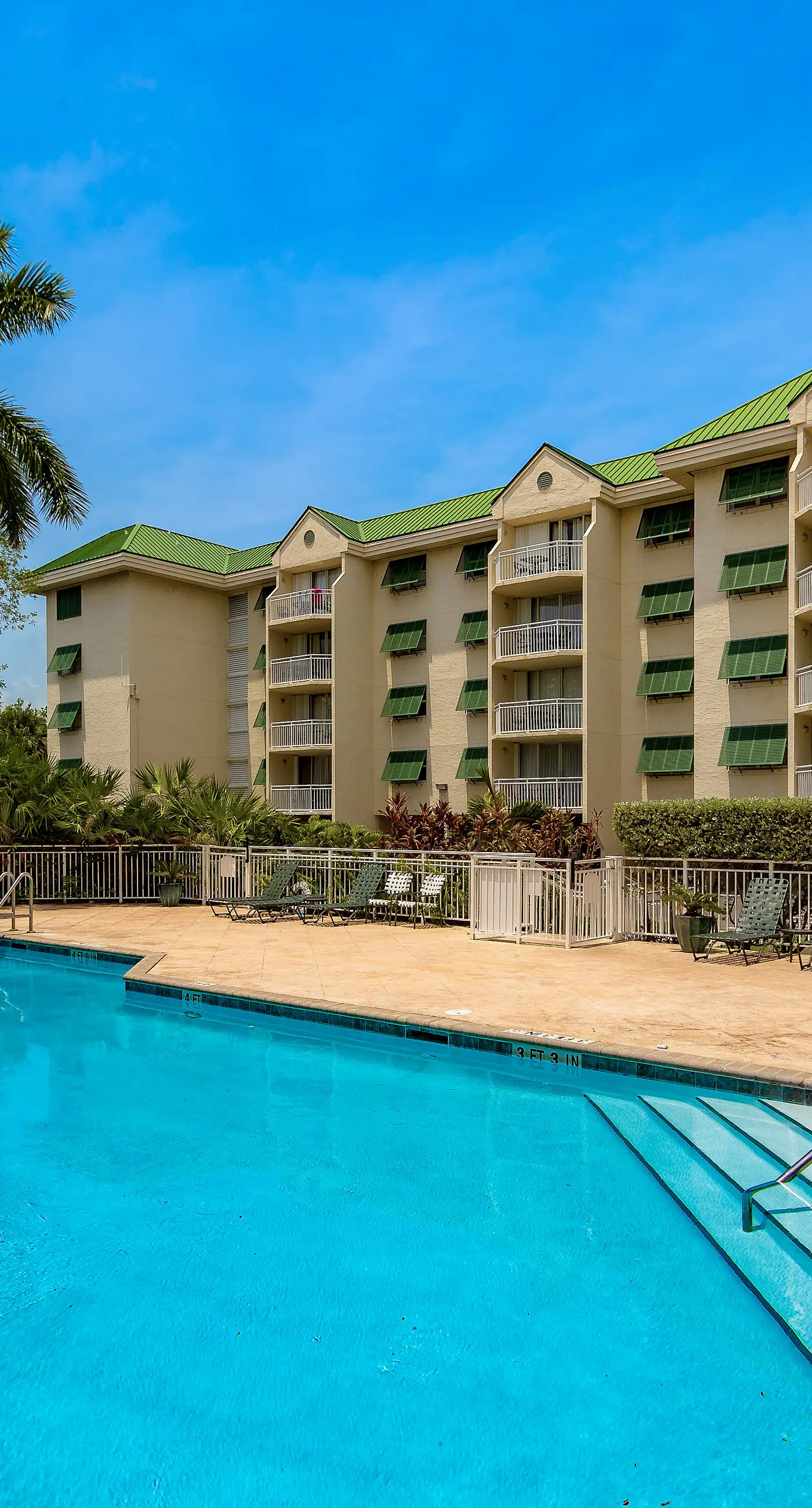 Sunrise Suites - Paradise Escape 407