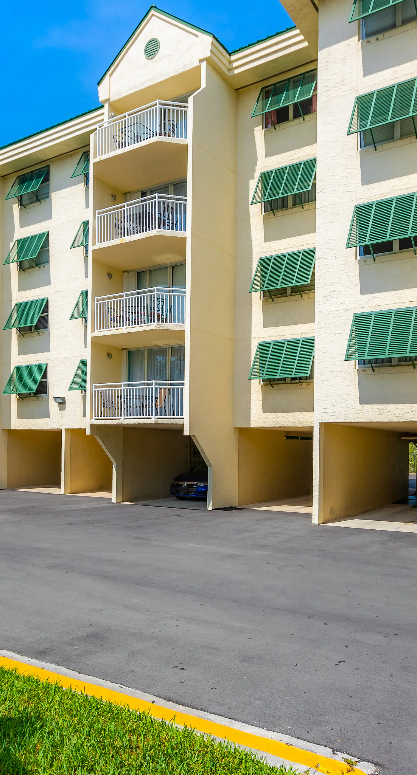 Sunrise Suites - Paradise Escape 407