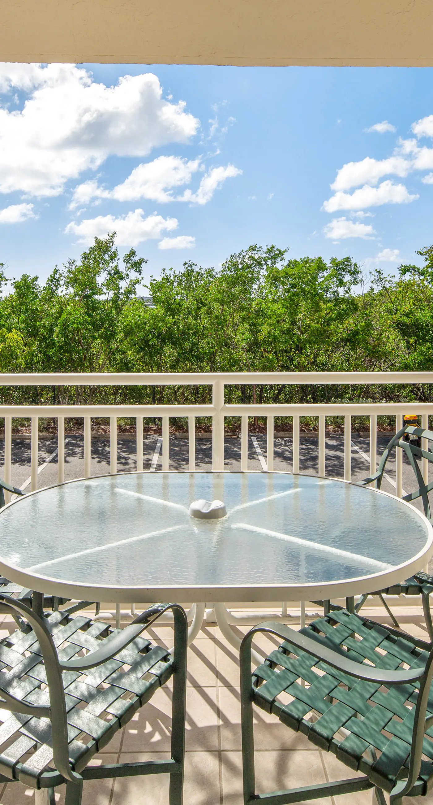 Sunrise Suites - Tahiti Suite 104