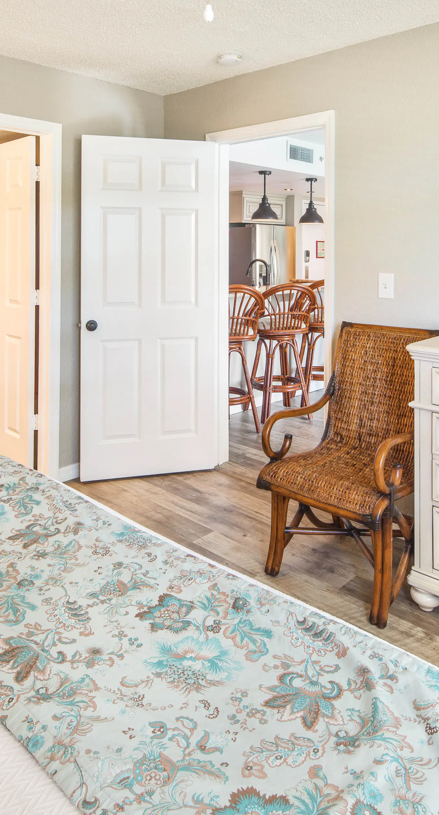 Sunrise Suites - Tahiti Suite 104