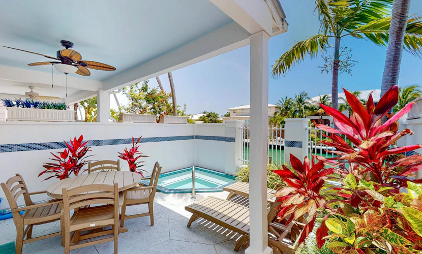 Enchanting waterfront townhouse with balcony, plunge pool, & washer/dryer