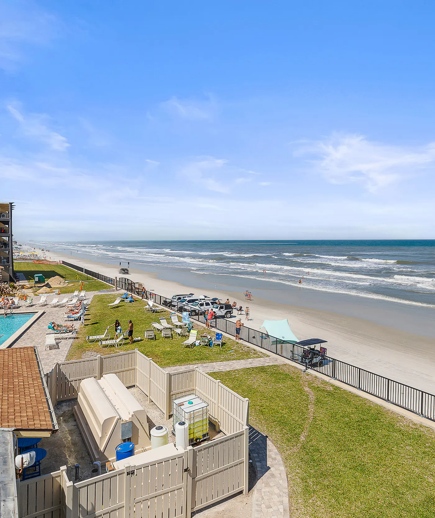 Hawaiian Inn 332