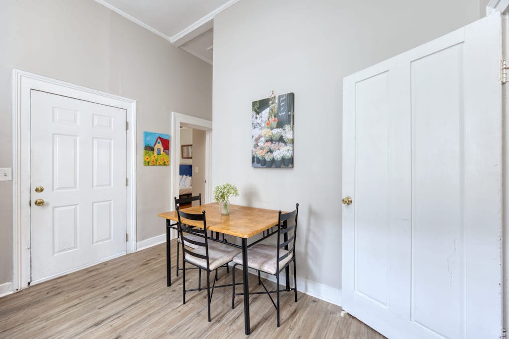 Near Chattahoochee River & Shops - Central Duplex