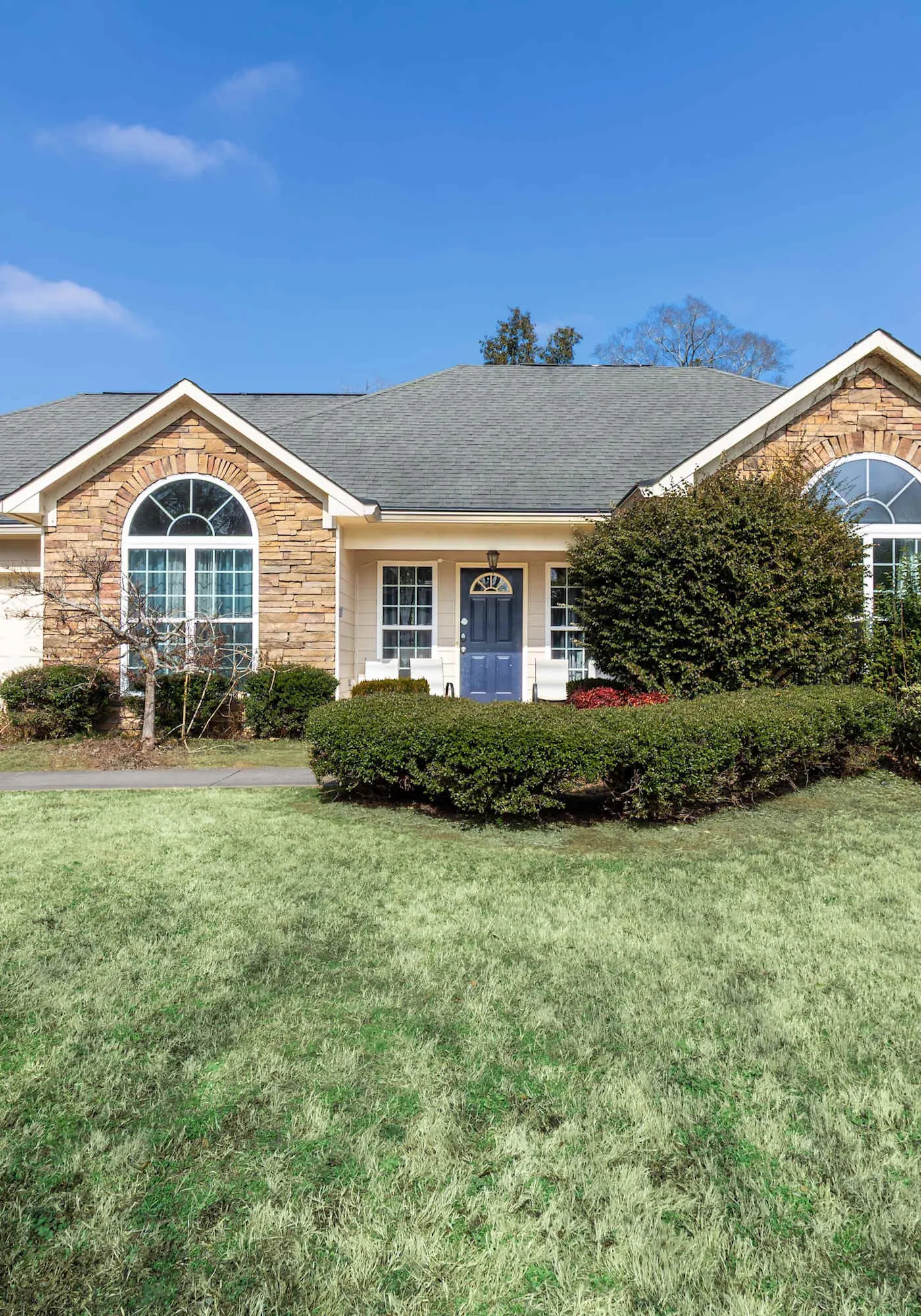 Creekside Stay Near Fort Benning Sleeps 12!