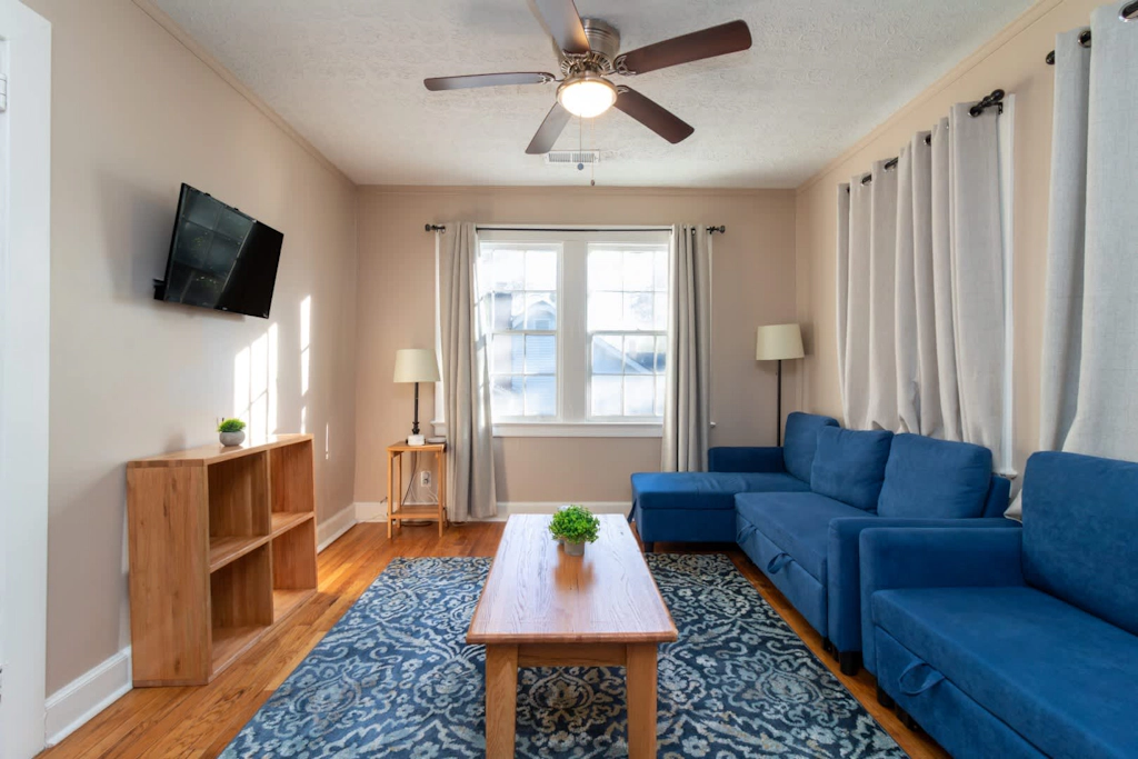 Near Downtown, Parks & Museum - Midtown Back House