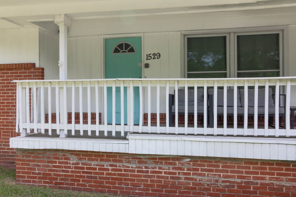 Near Fort Benning Moore  w Fenced Yard Family Ranch Retreat
