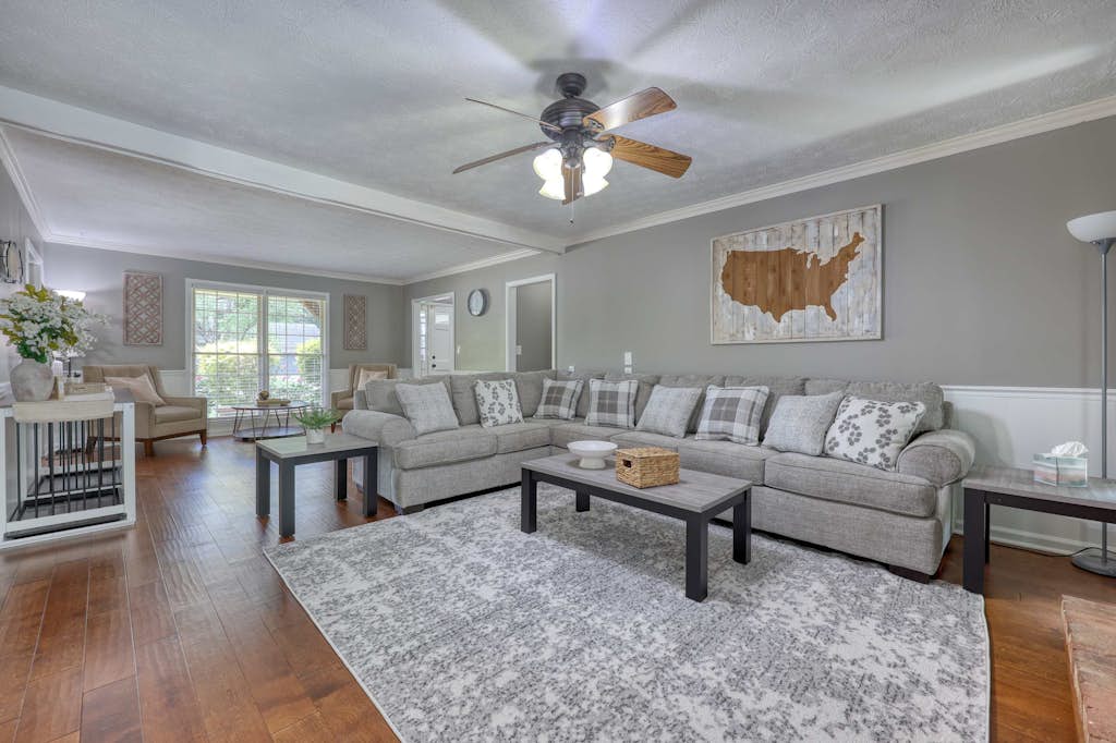 3-Bedroom Columbus Family Home with Private Pool