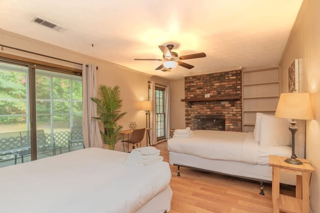 Family-Friendly Near Fort Benning! Crimson Ranch