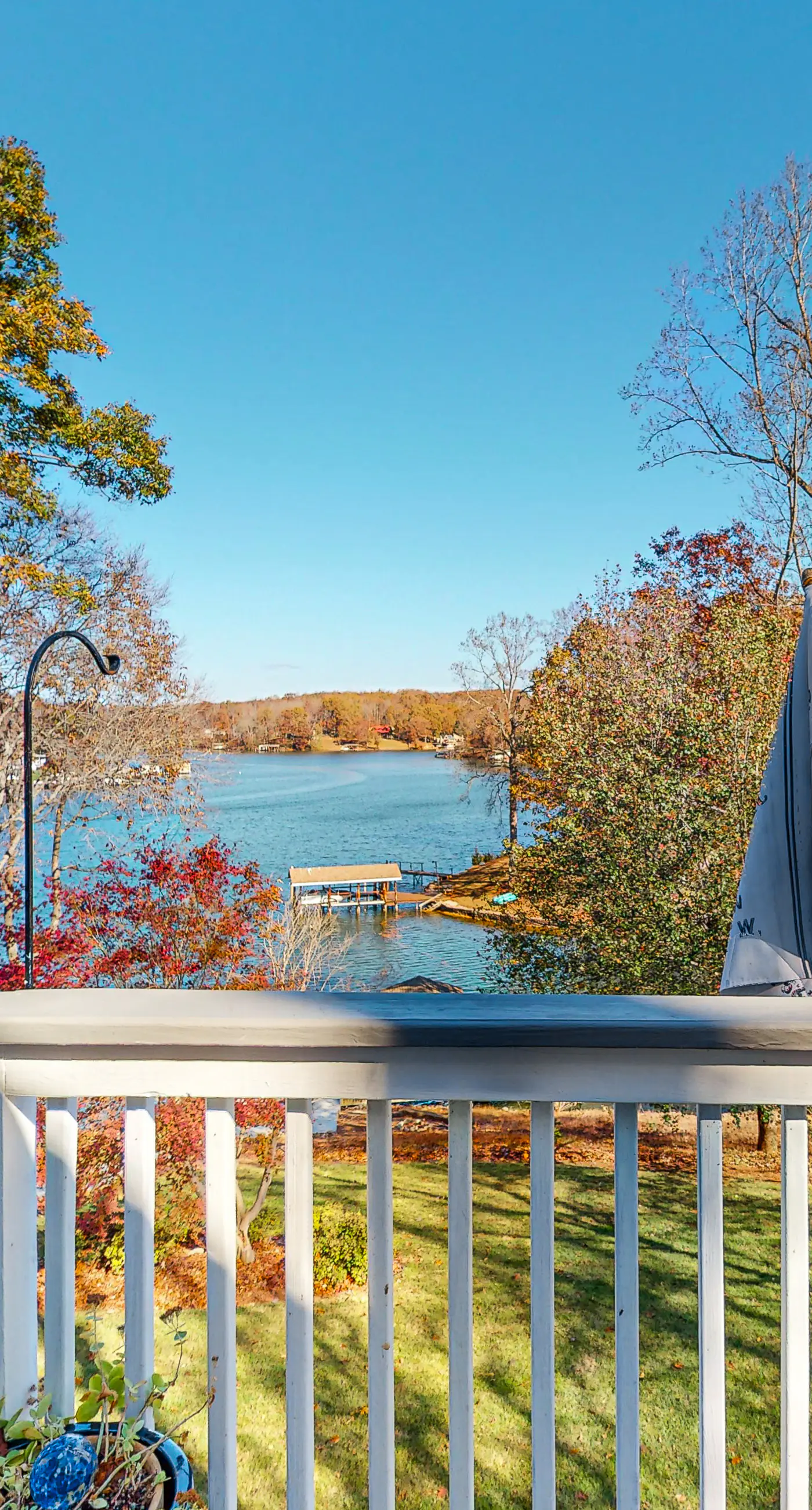 The Lake House on Sunset Point