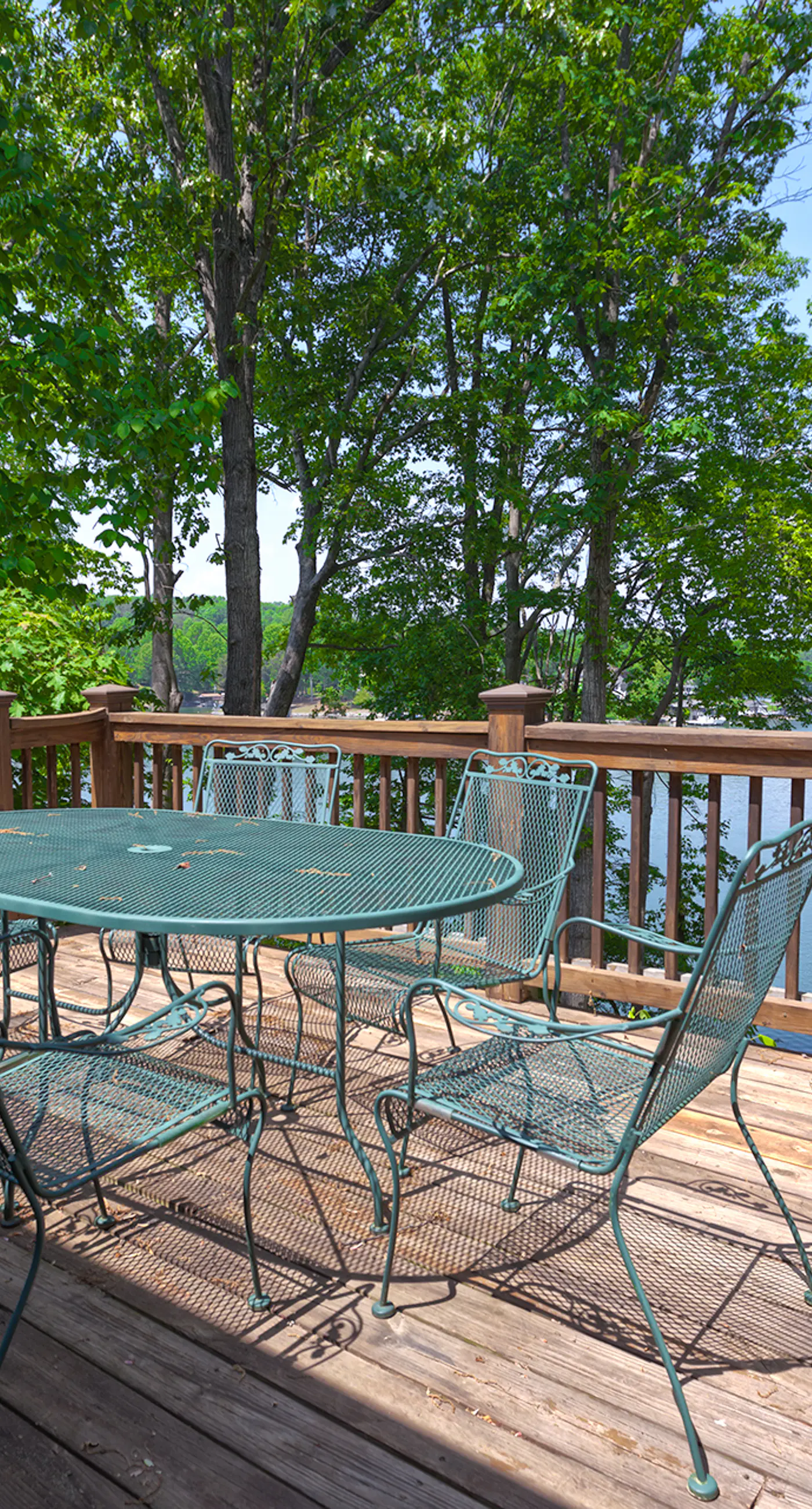 Cottage at the Lake