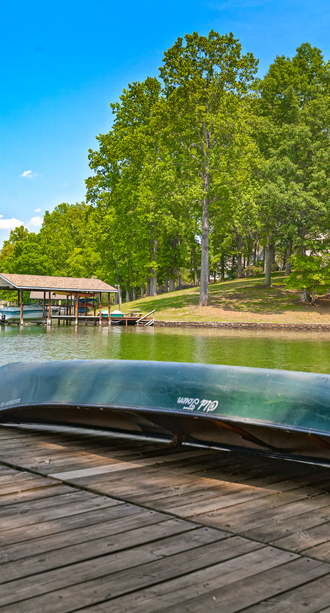 Cottage at the Lake