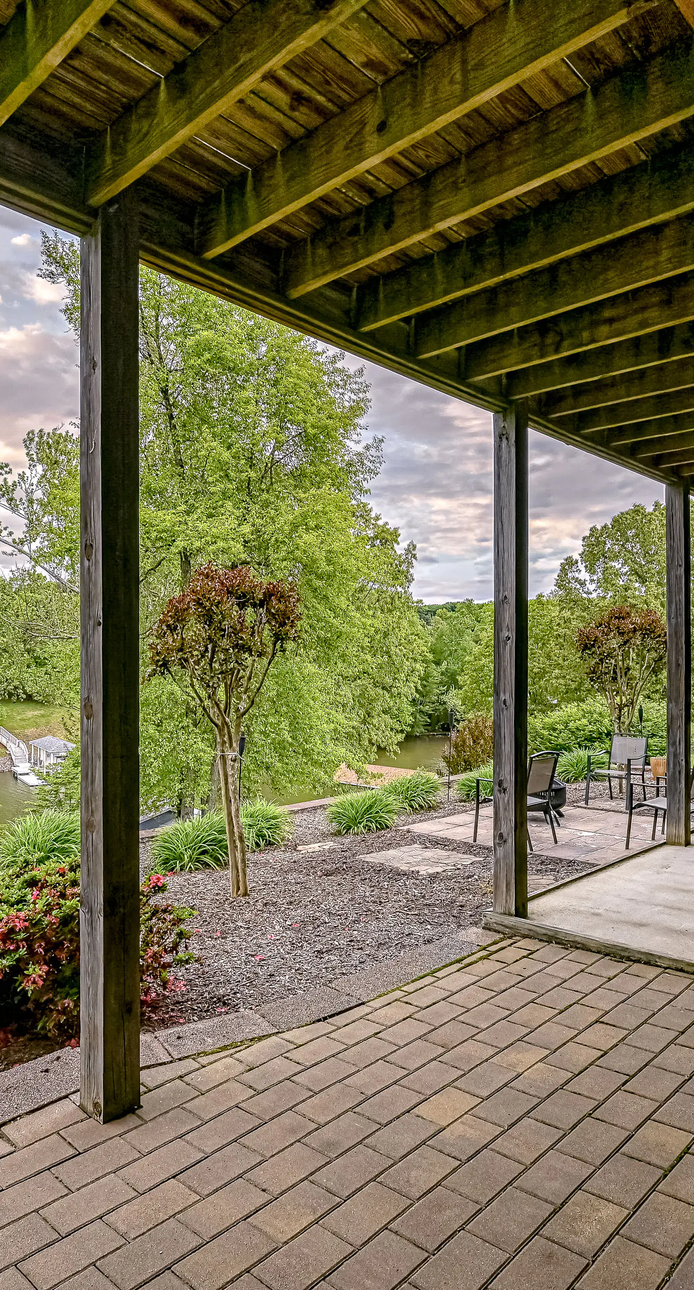 Lake Lover's Delight