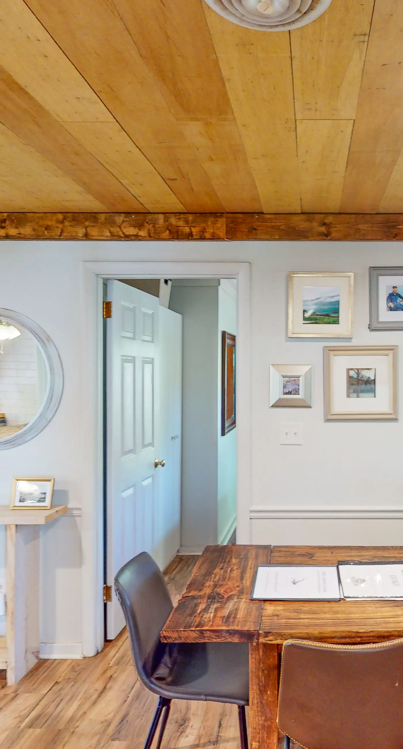 Jewelbox Cottage