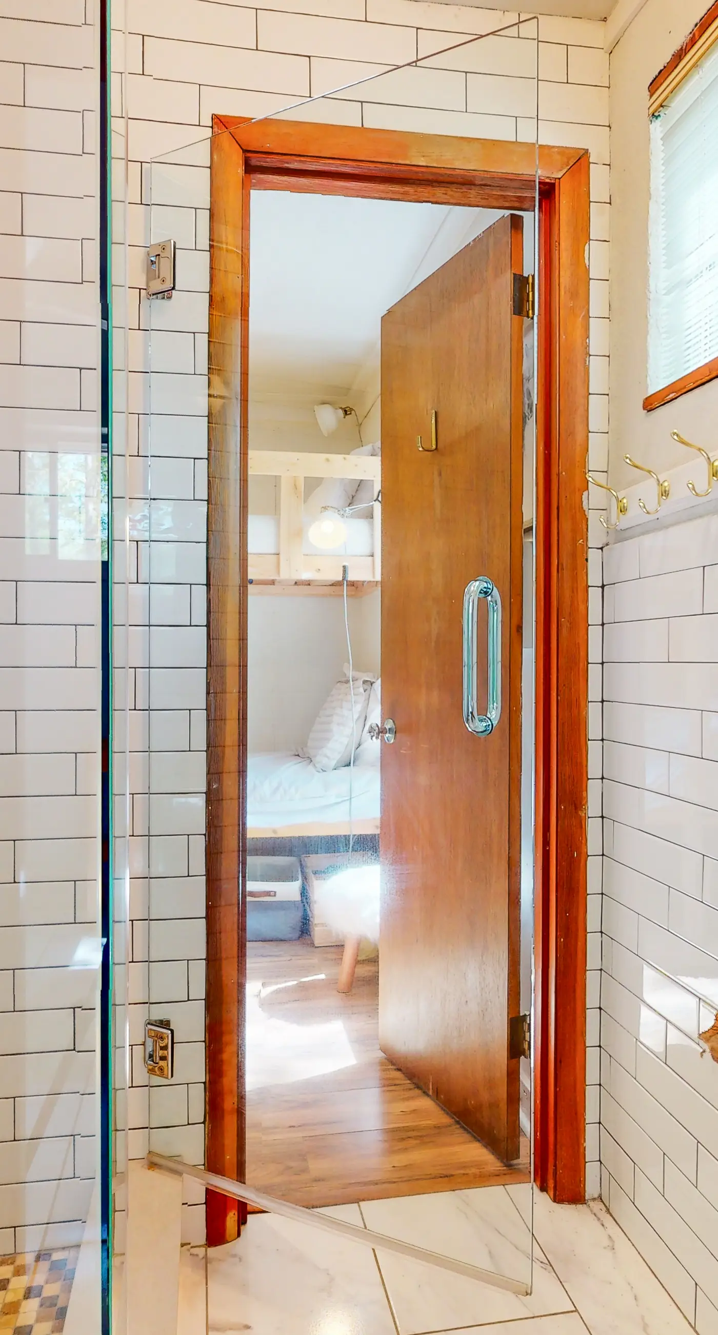 Jewelbox Cottage