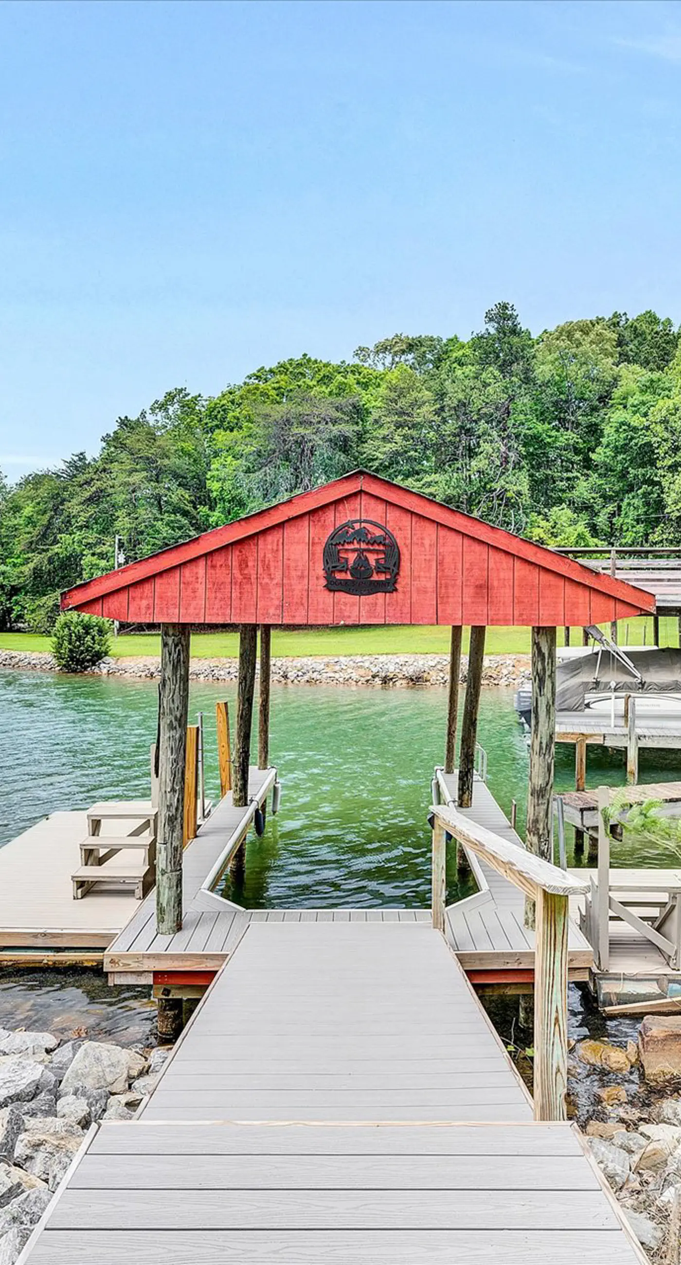 Dock Sun Point