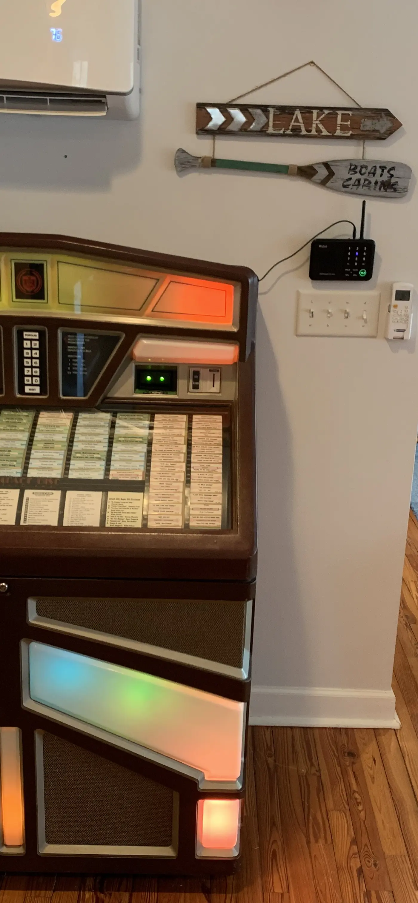 Bears Den at Acorn Dr