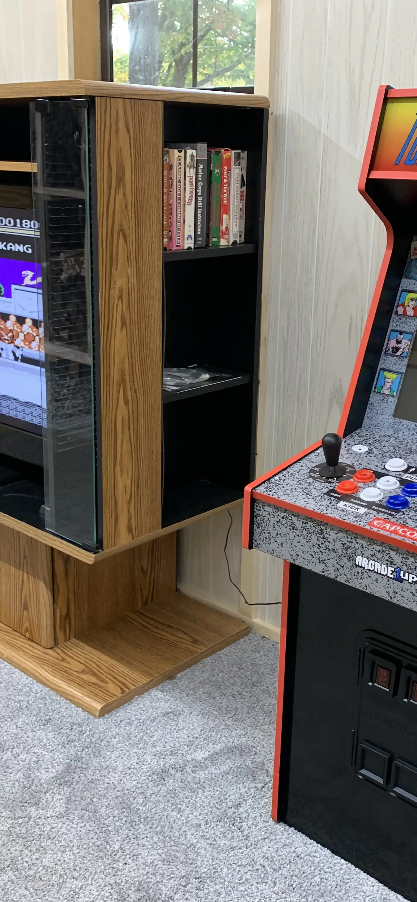 Bears Den at Acorn Dr