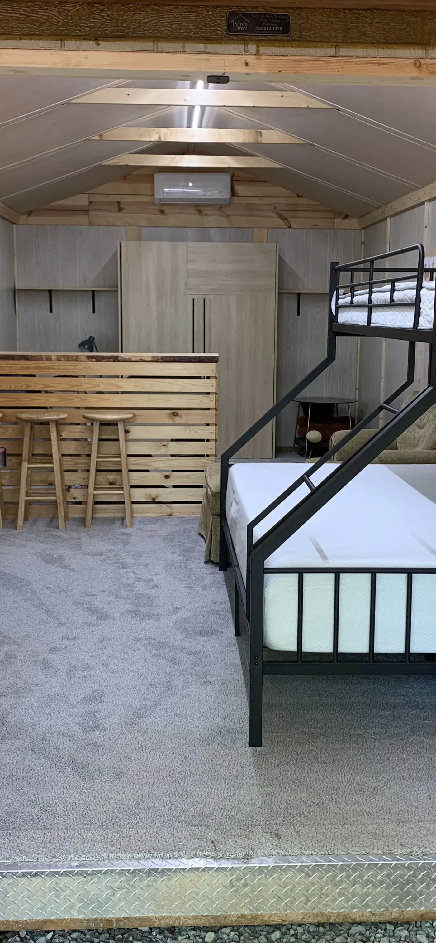 Bears Den at Acorn Dr