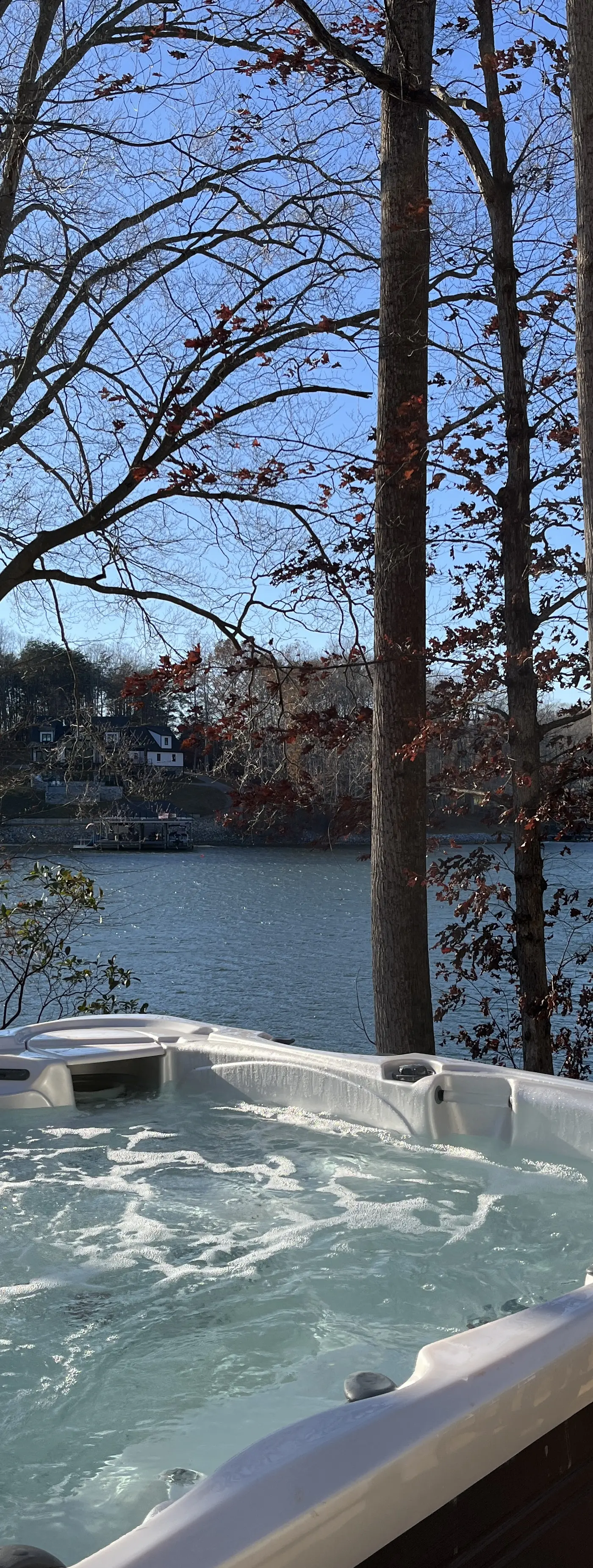 Bears Den at Acorn Dr