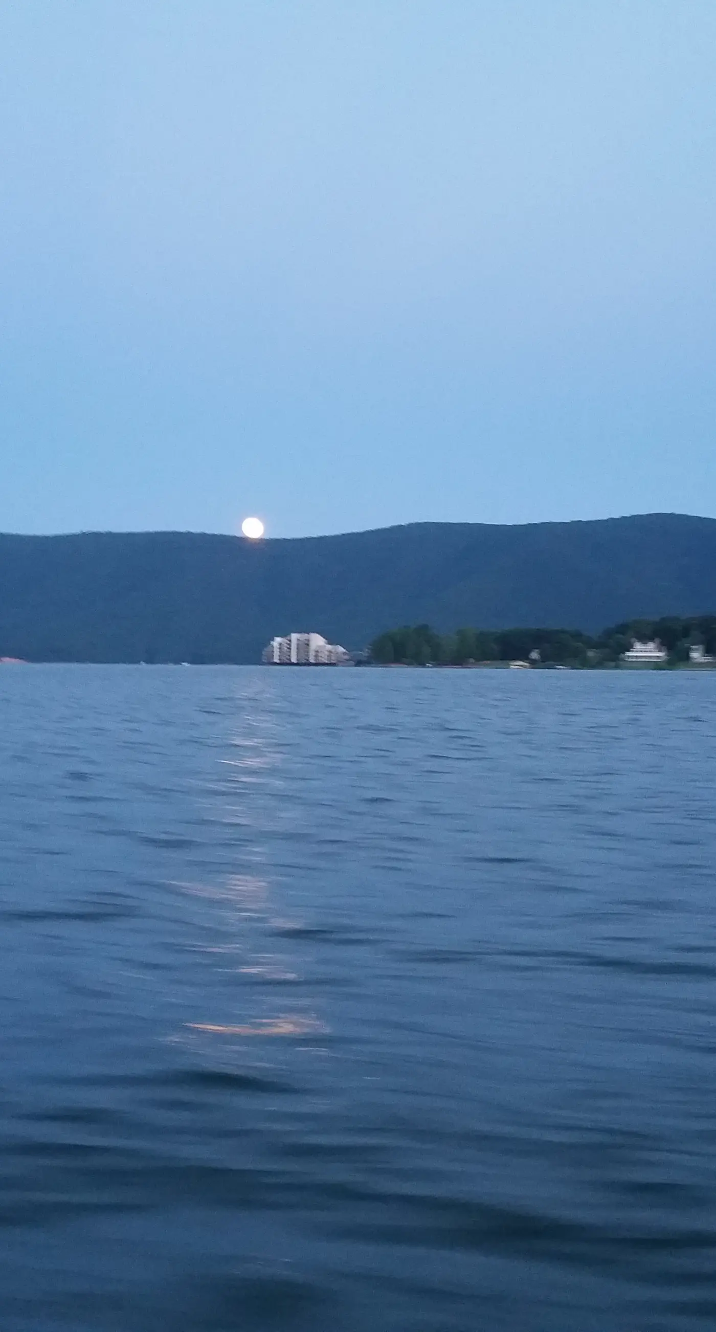 Lakeshore Glenn