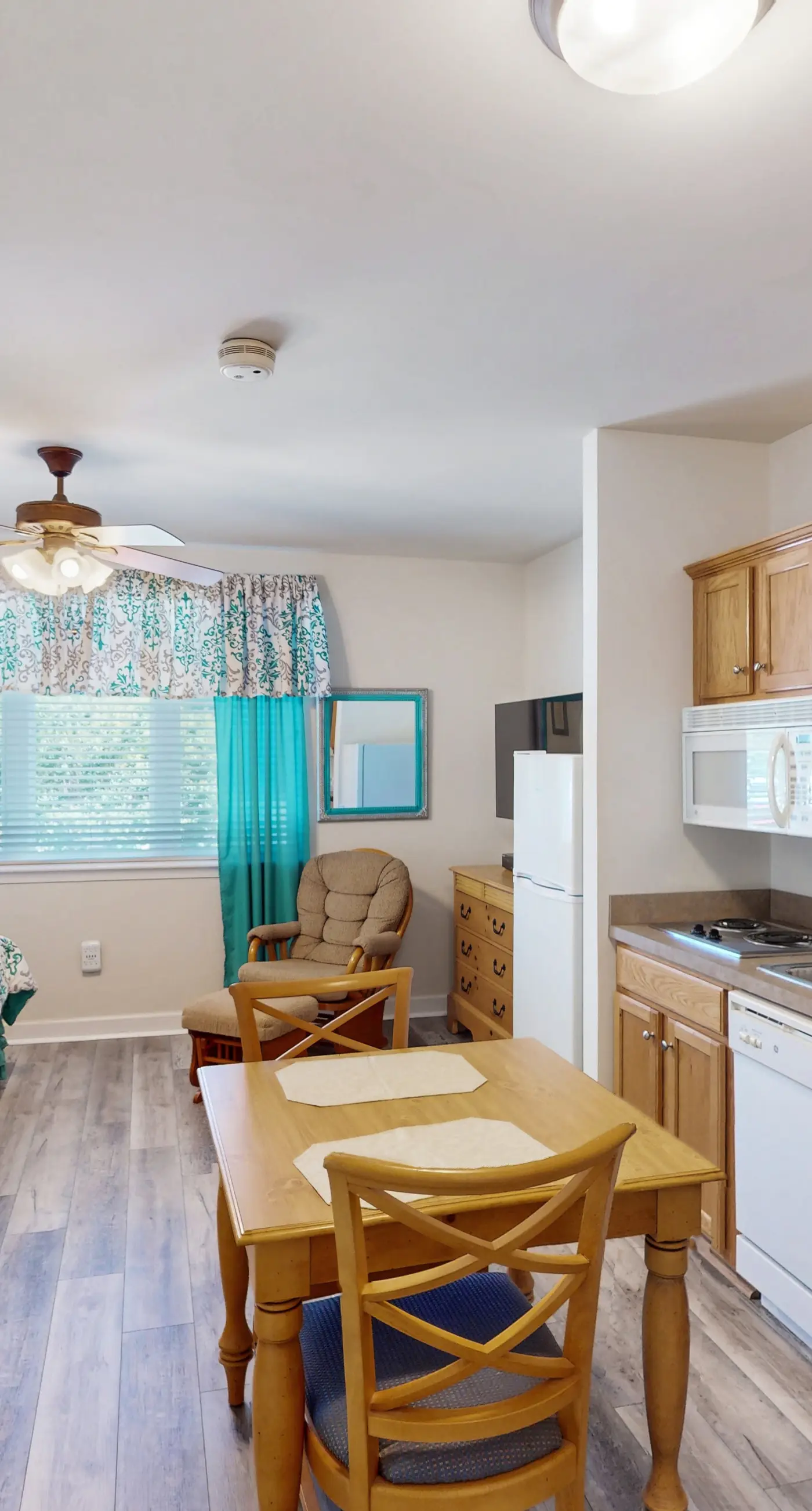 The Pointe - Serenity Shores - 3204