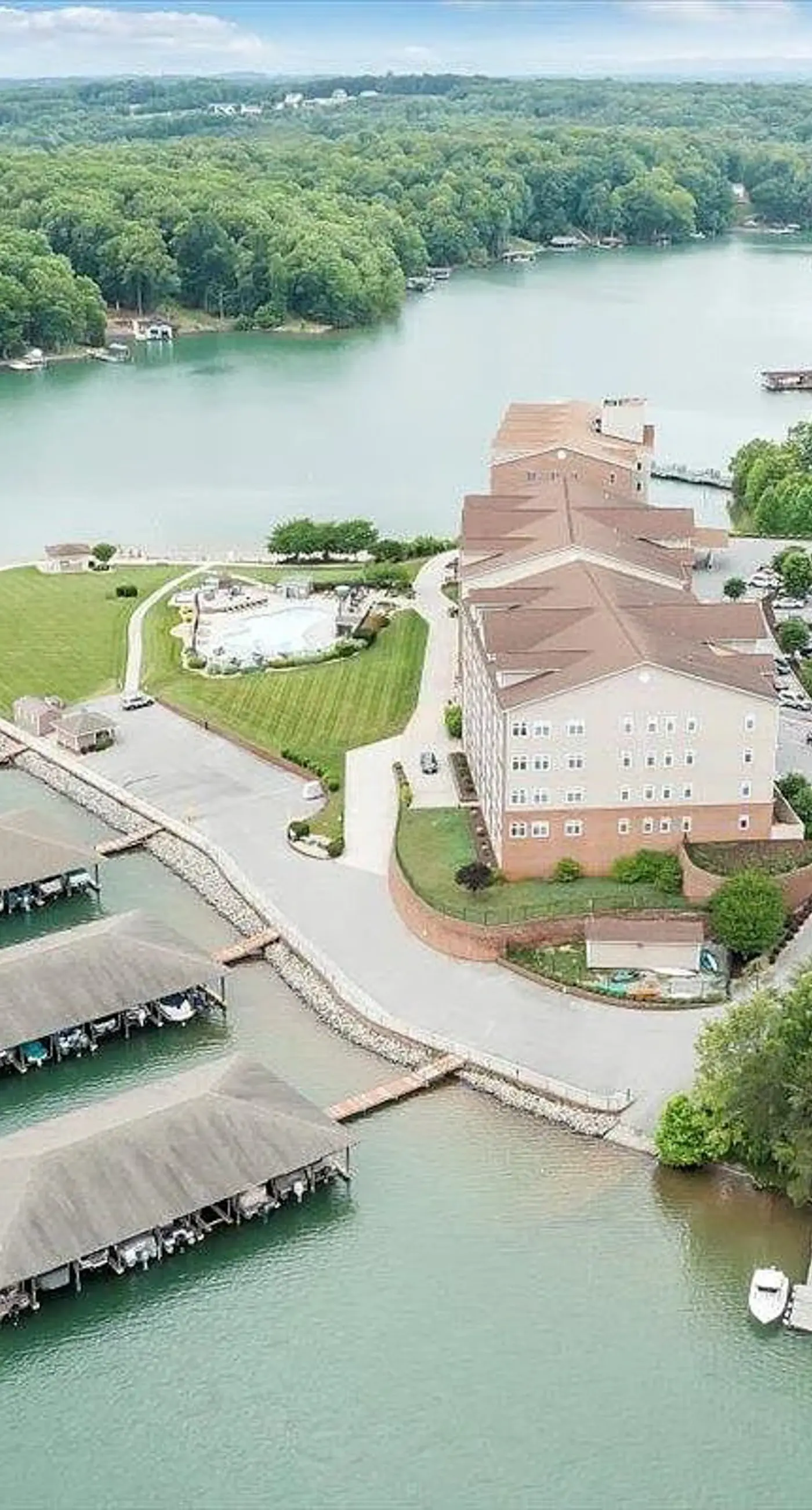 The Pointe - Serenity Shores - 3204