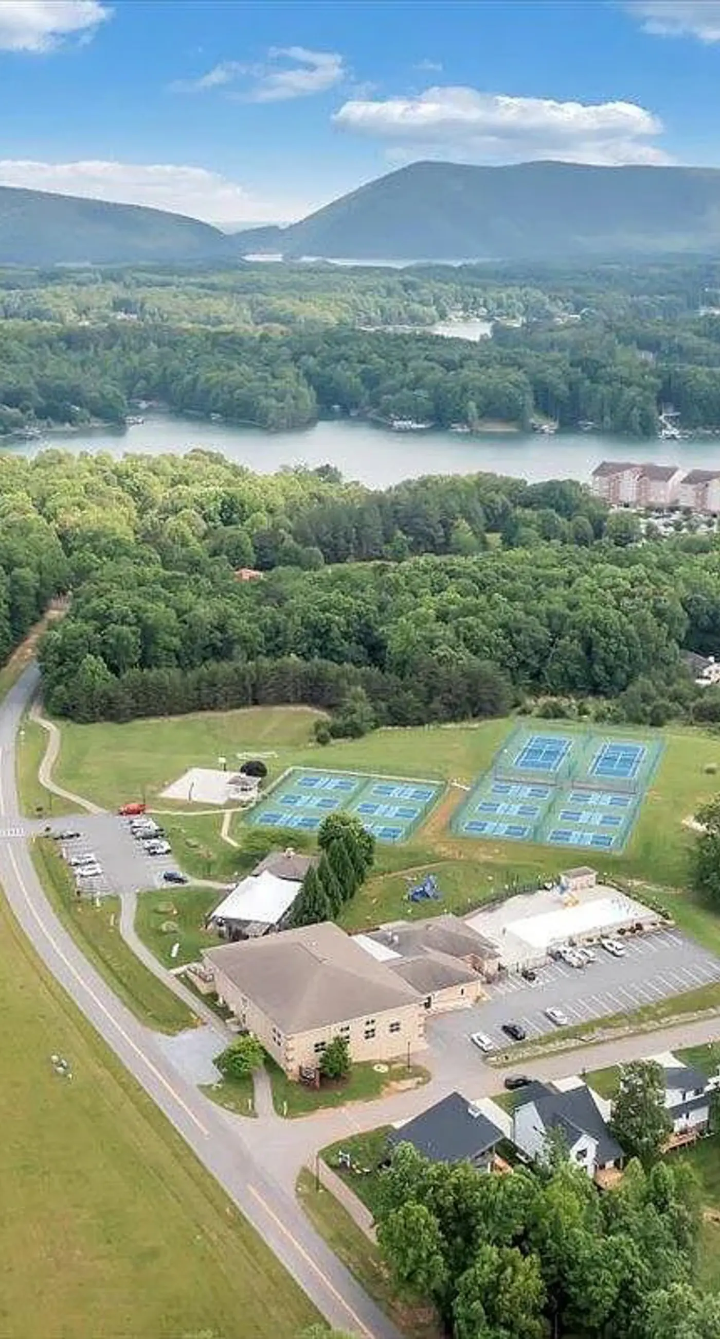 The Pointe - Serenity Shores - 3204